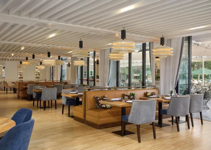 La Selva Pga Вилла